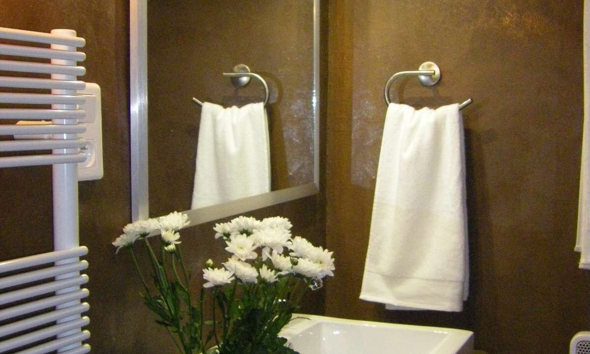 Photo of Bathroom in Saignon