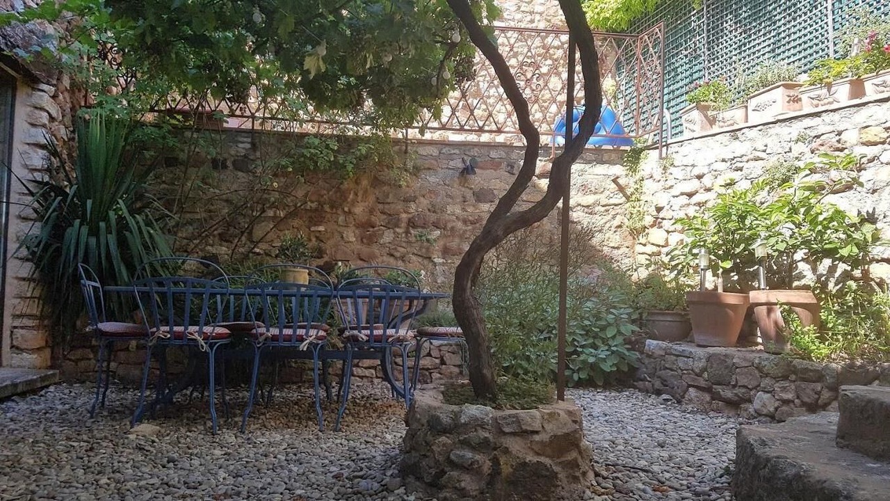 Photo of Others in Roussillon