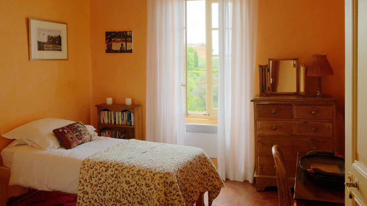 Photo of Bedroom in Roussillon