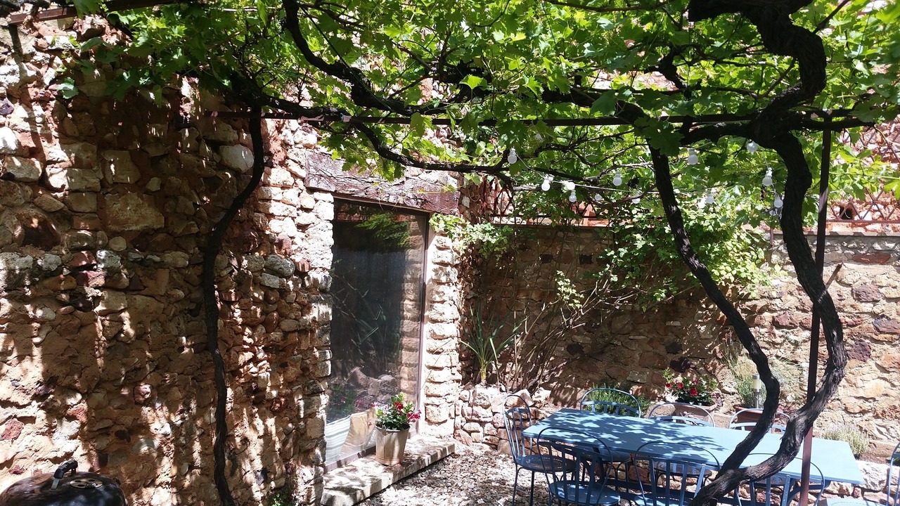 Photo of Others in Roussillon