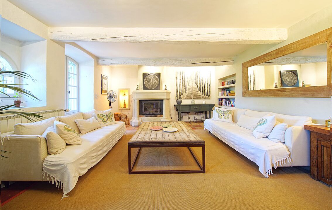 Photo of Livingroom in Saint-Martin-de-Castillon