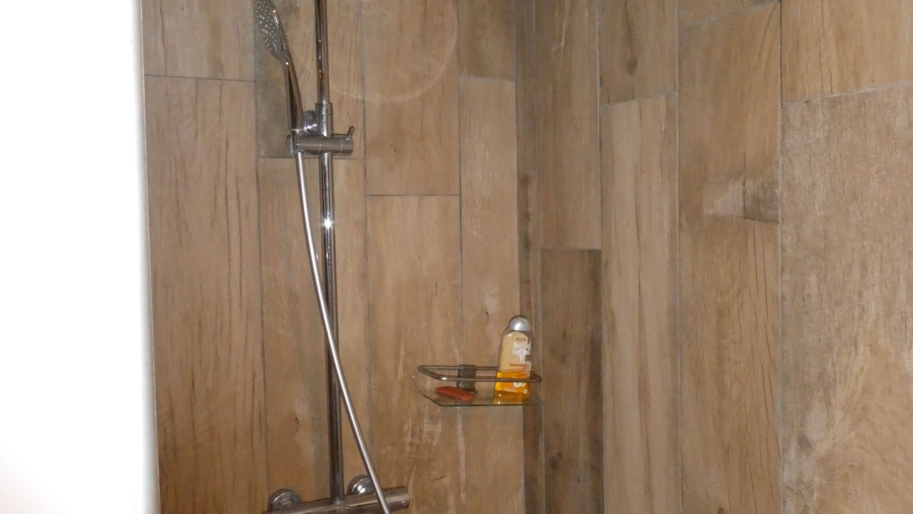 Photo of Bathroom in Rochefort-du-Gard