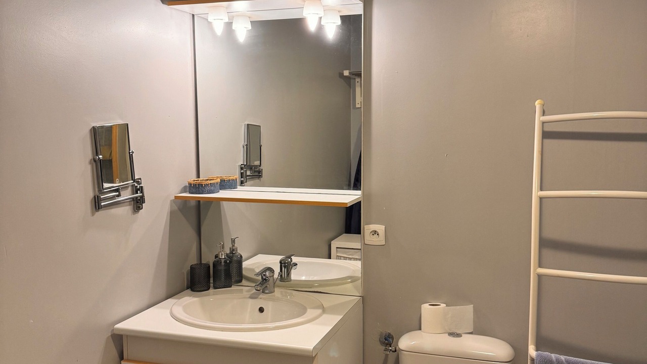 Photo of Bathroom in Collobrieres