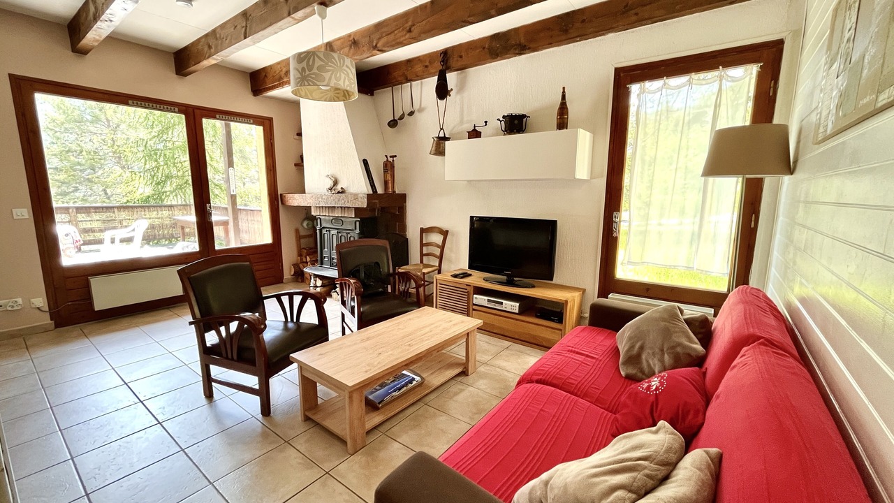 Photo of Livingroom in Beauvezer