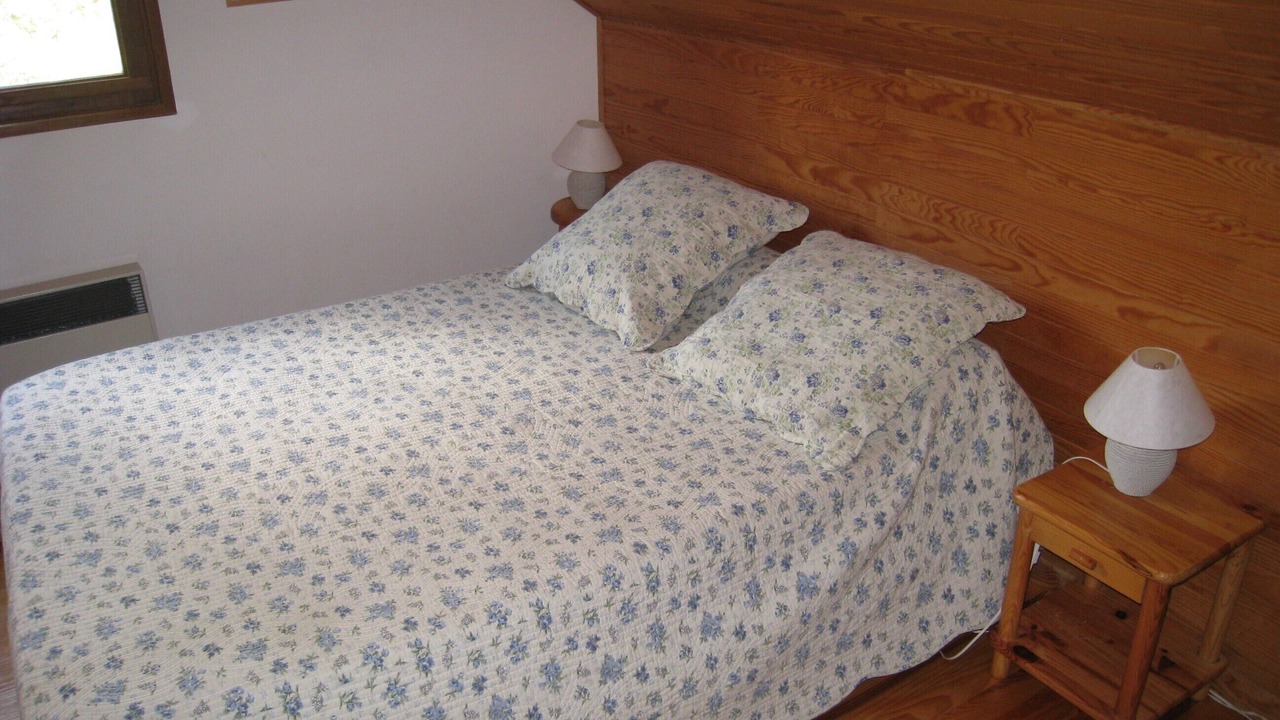 Photo of Bedroom in Beauvezer