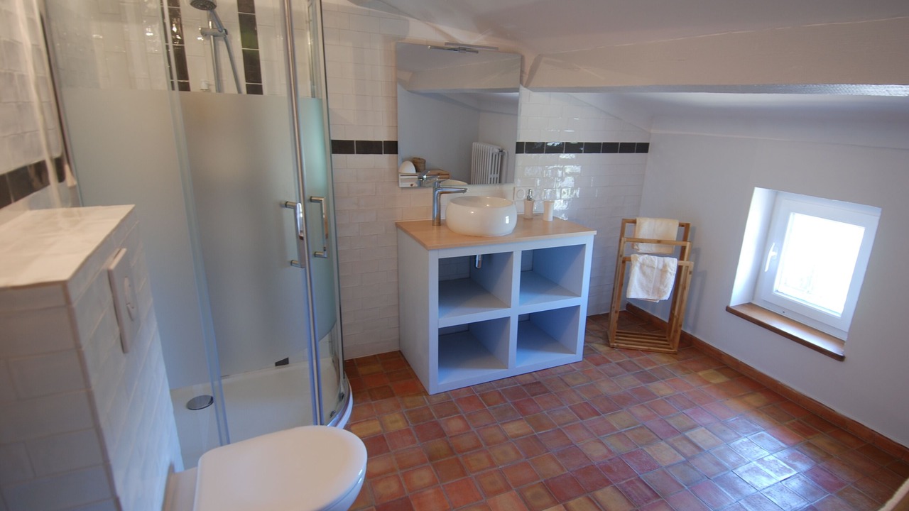 Photo of Bathroom in Saint-Hippolyte-le-Graveyron