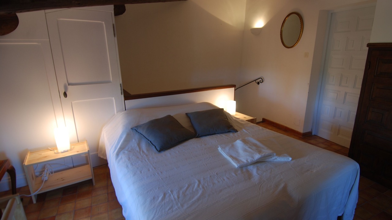 Photo of Bedroom in Saint-Hippolyte-le-Graveyron
