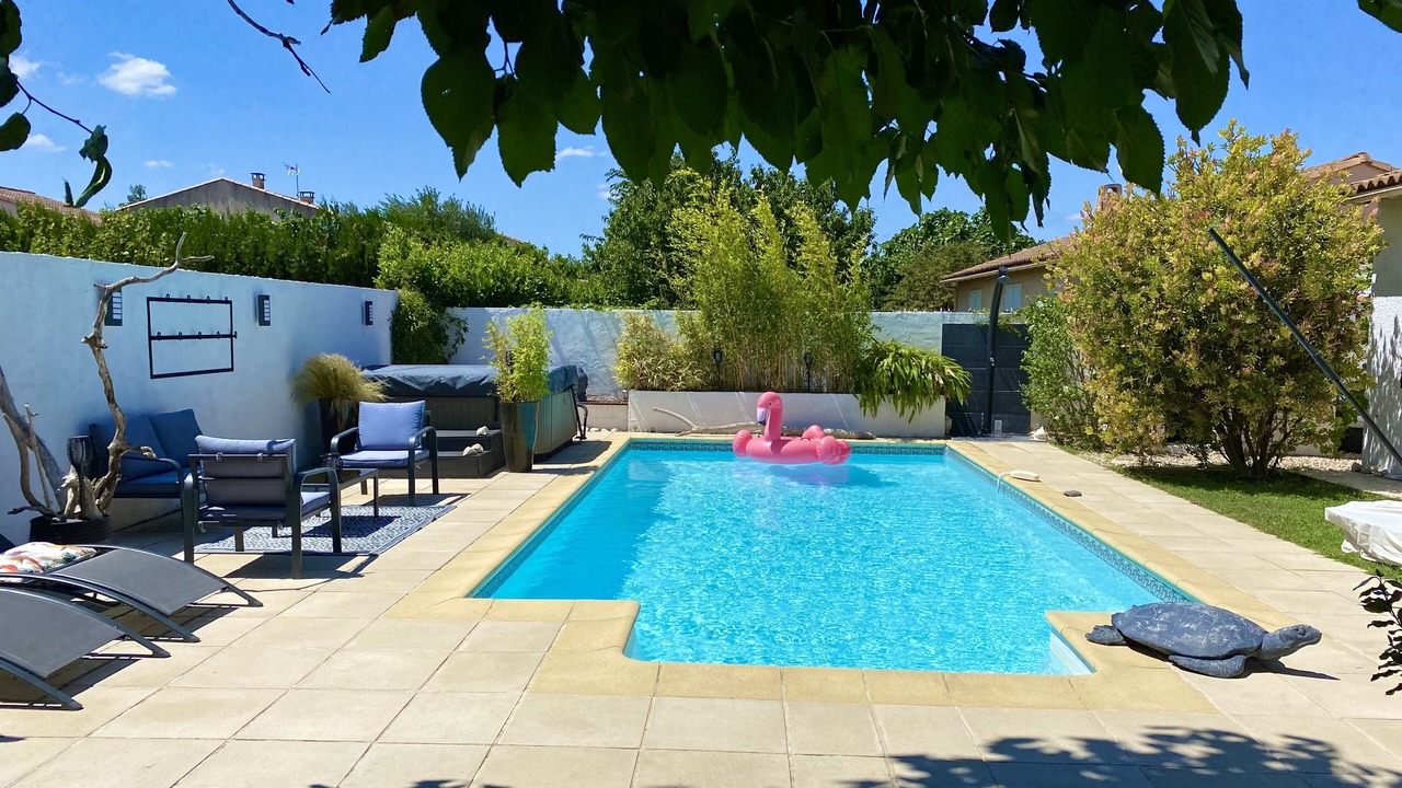 Photo of Outdoor in Garons