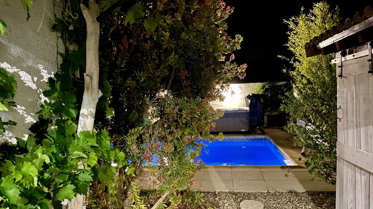 Photo of Outdoor in Garons