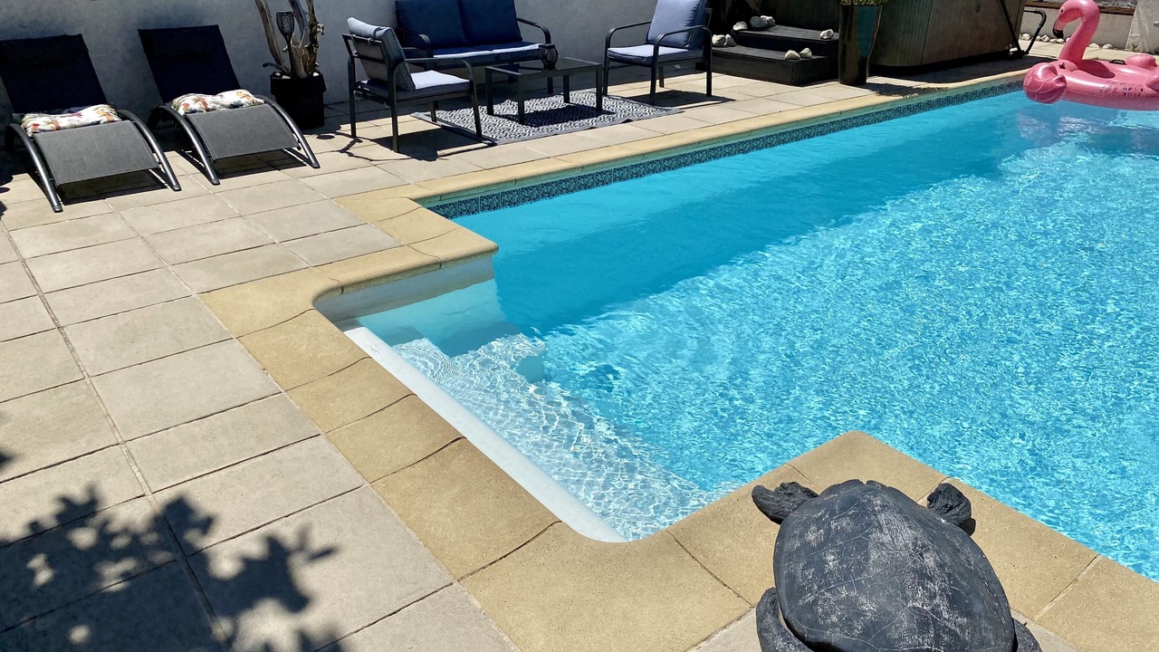 Photo of Outdoor in Garons