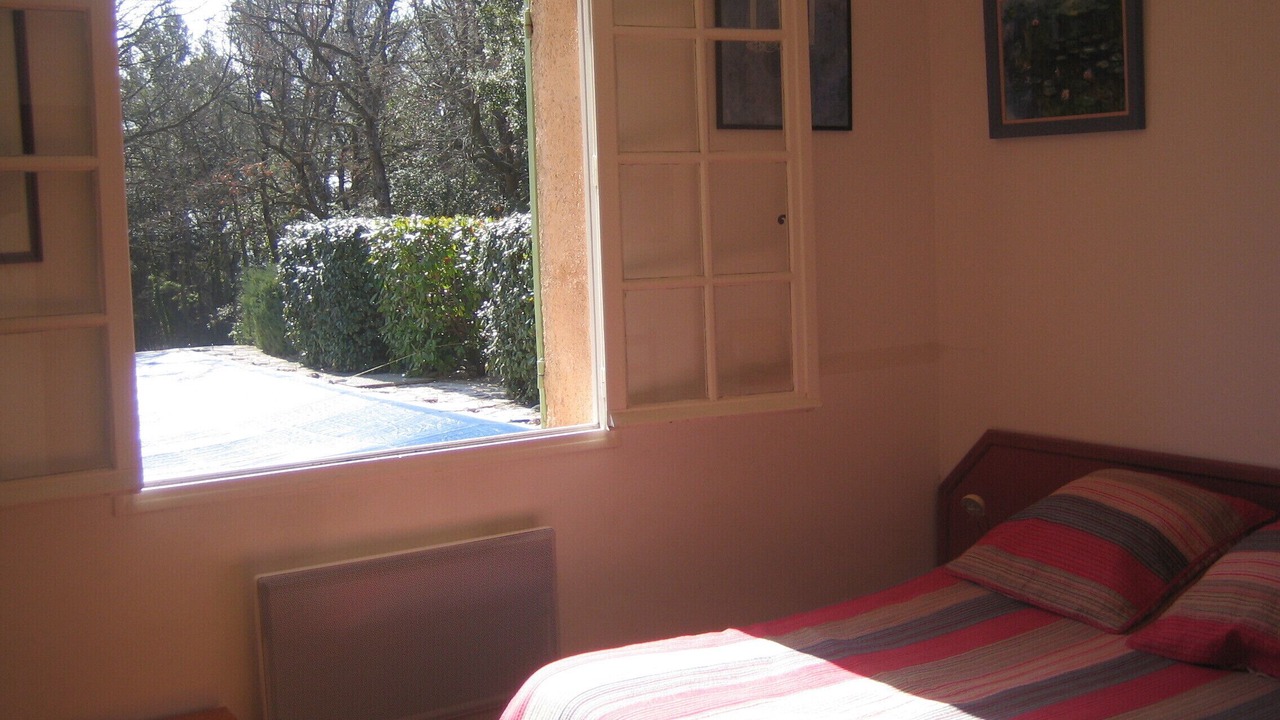 Photo of Bedroom in Venelles