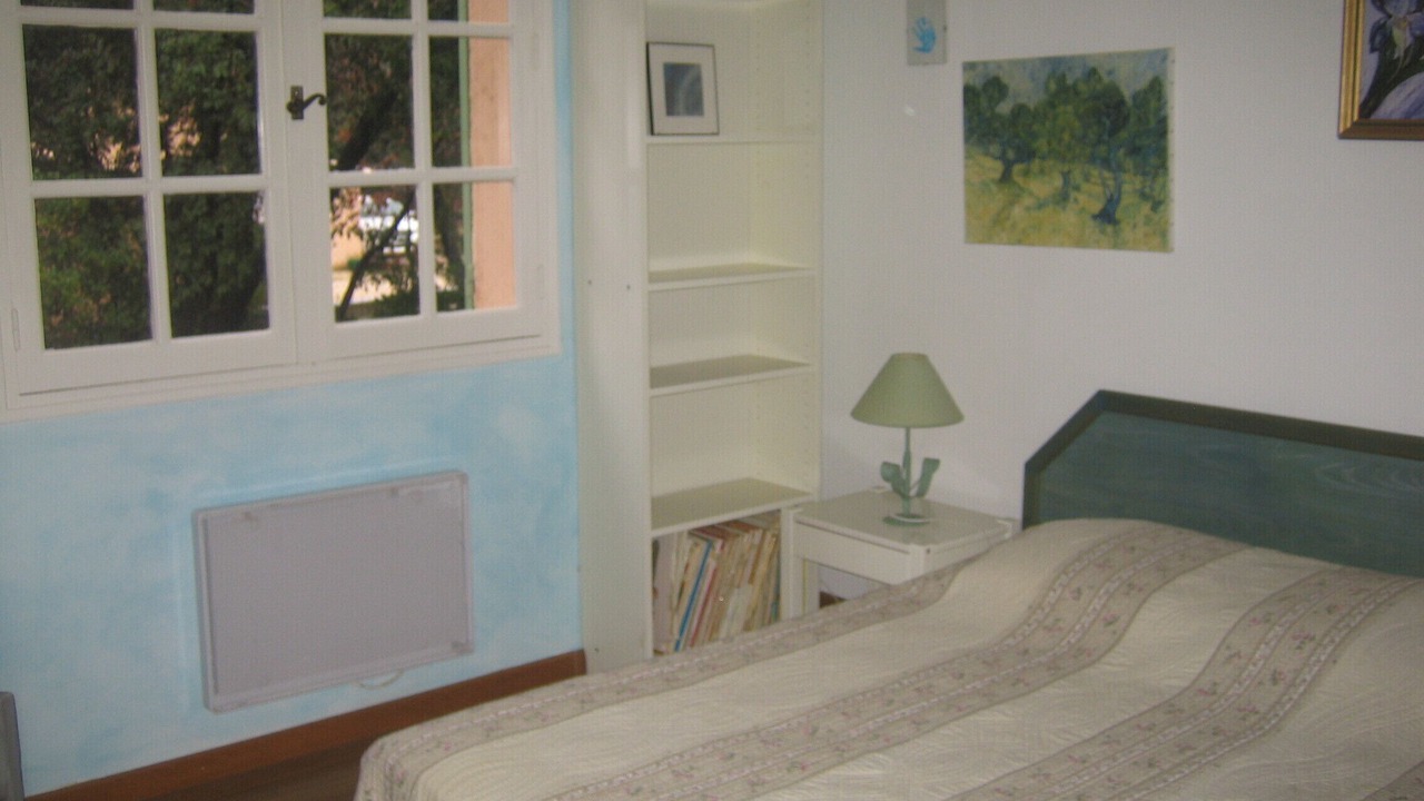 Photo of Bedroom in Venelles