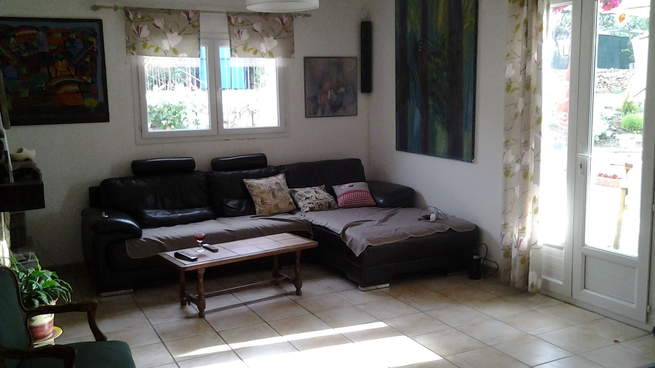 Photo of Livingroom in Jouques