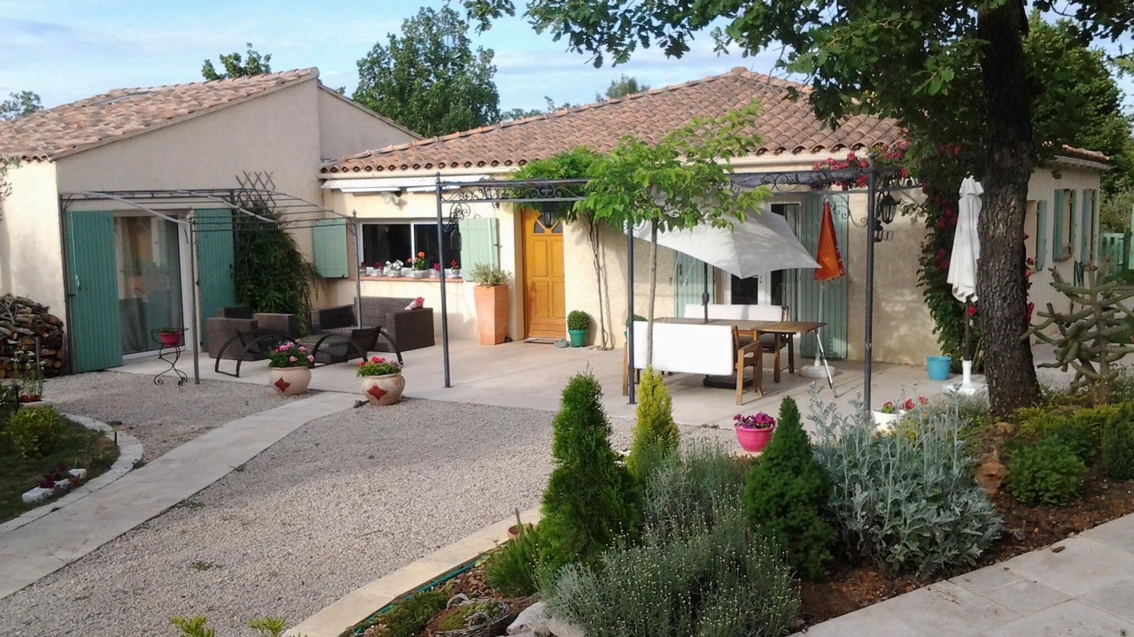Photo of Patio Balcony in Jouques
