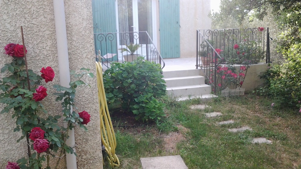 Photo of Outdoor in Jouques
