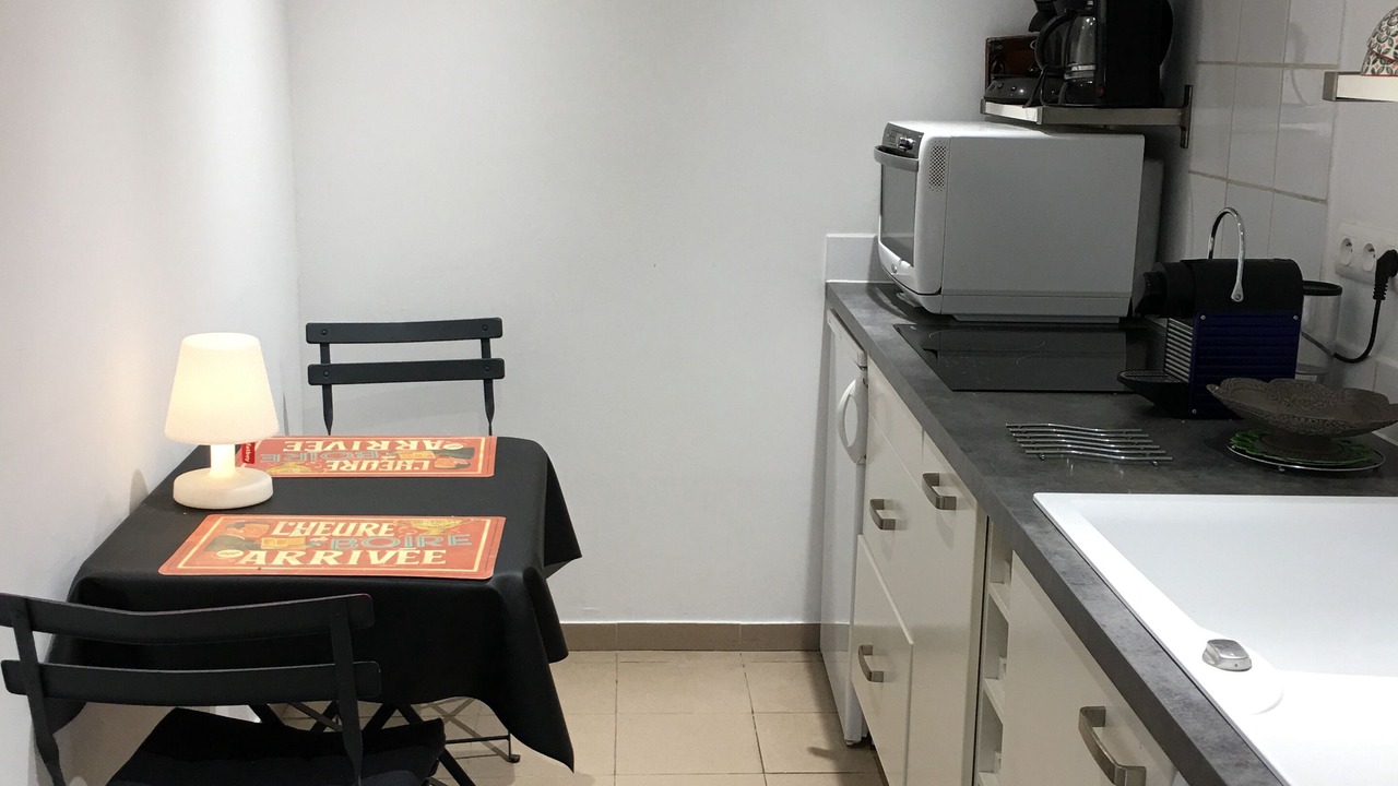 Photo of Kitchen in Orange