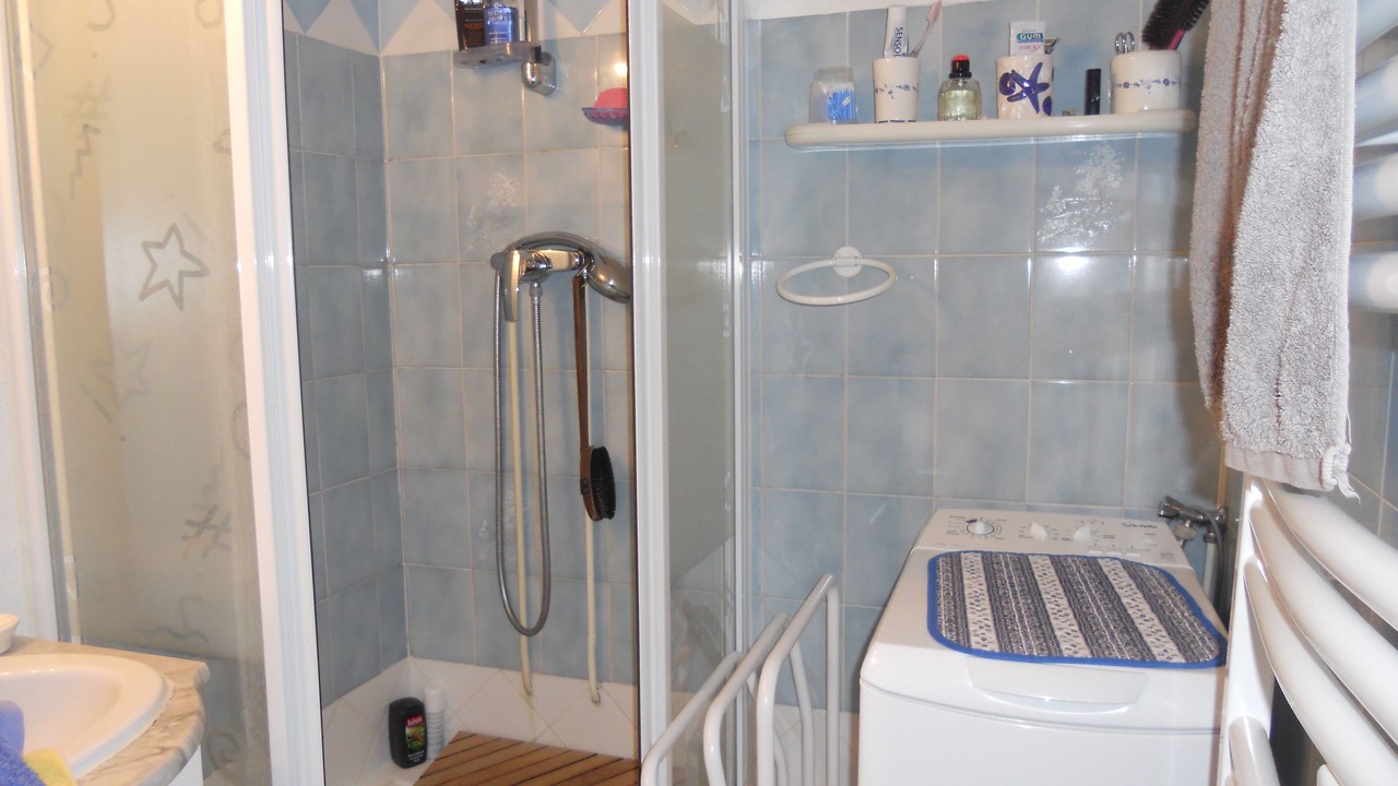 Photo of Bathroom in Miramar