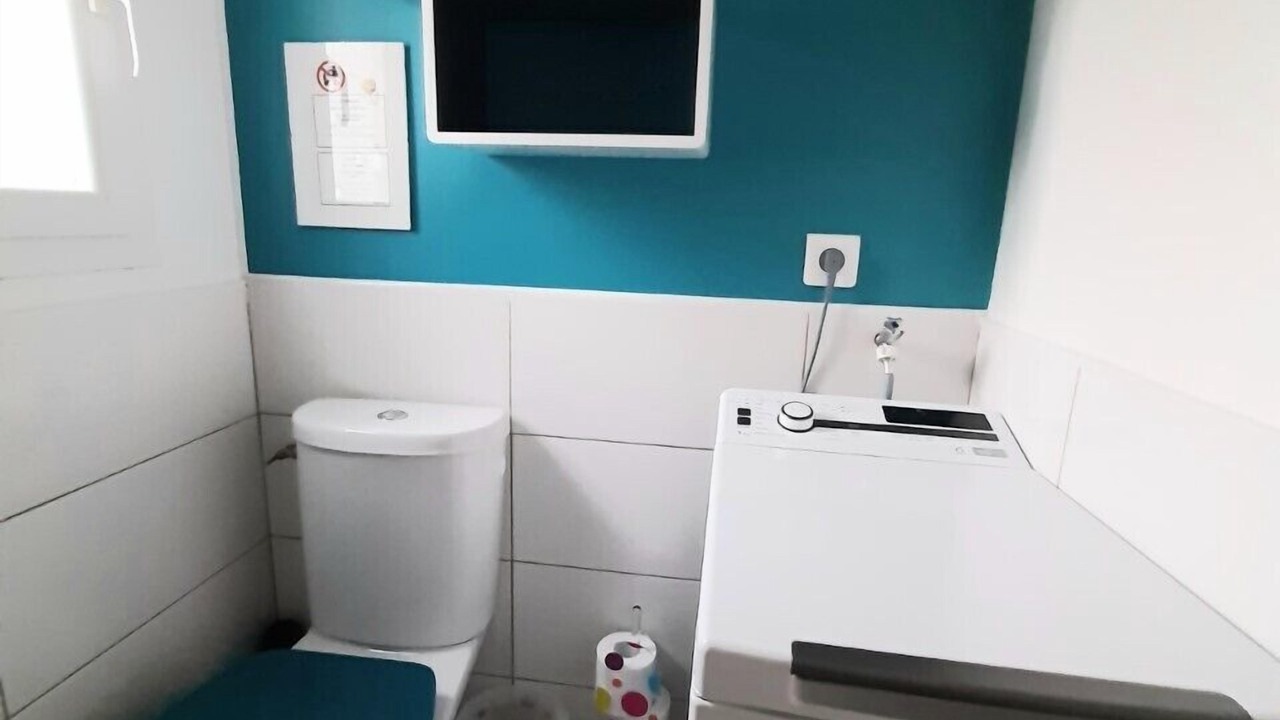 Photo of Bathroom in Tourves