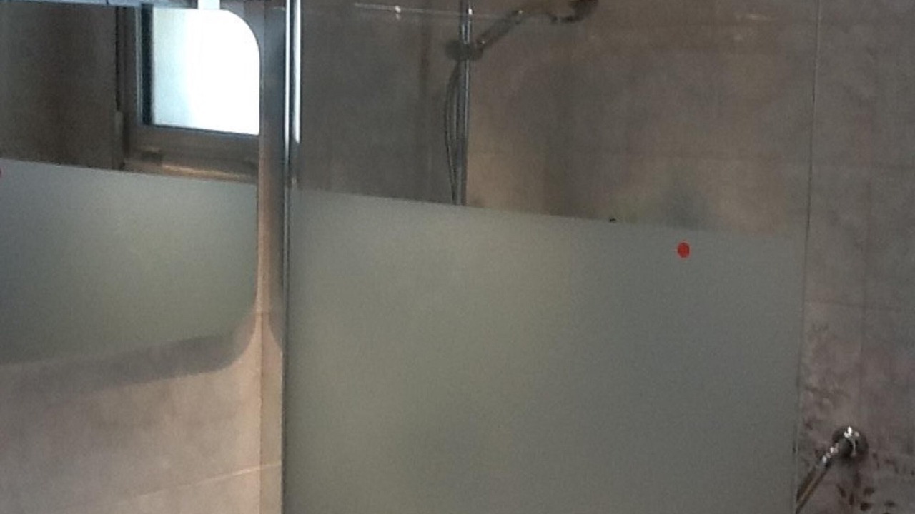 Photo of Bathroom in Chateaurenard