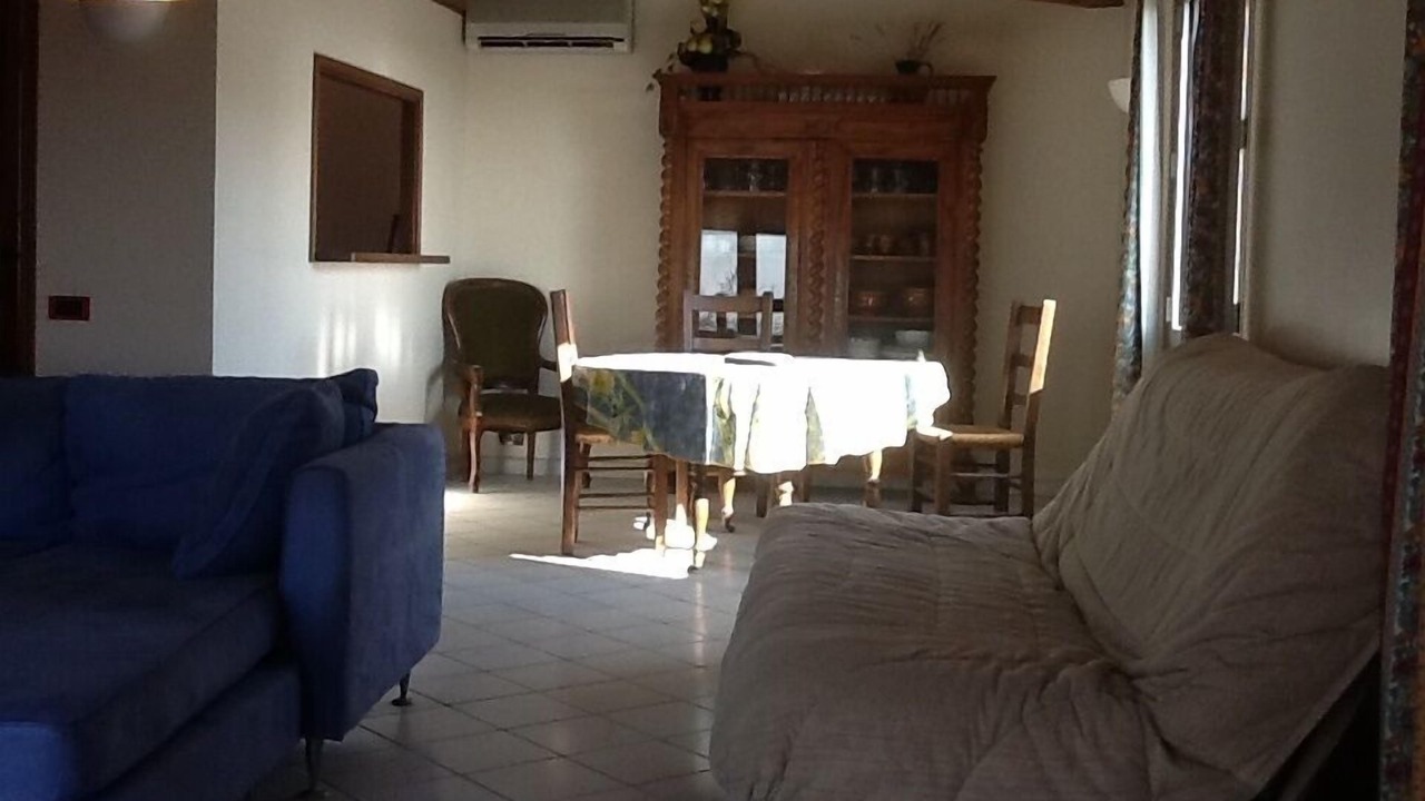 Photo of Livingroom in Chateaurenard