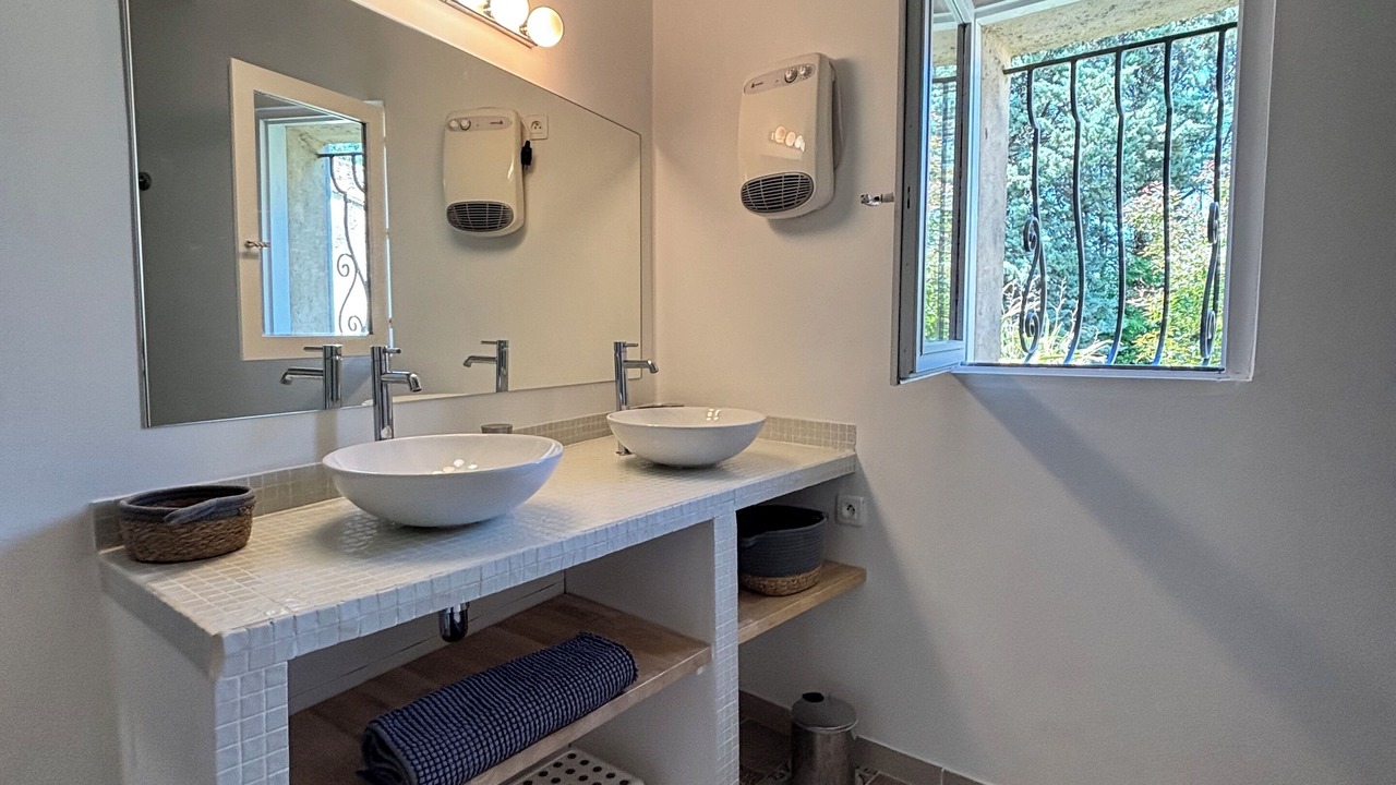 Photo of Bathroom in Le Thor