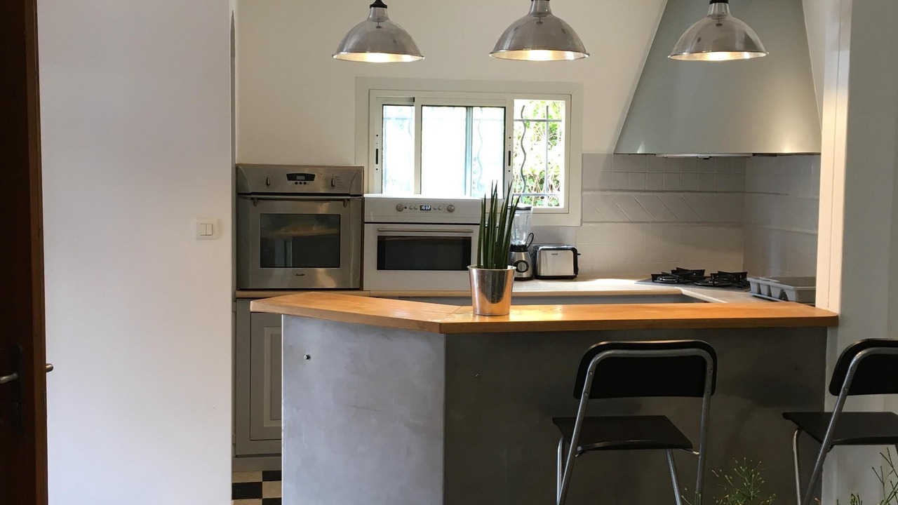 Photo of Kitchen in Velleron