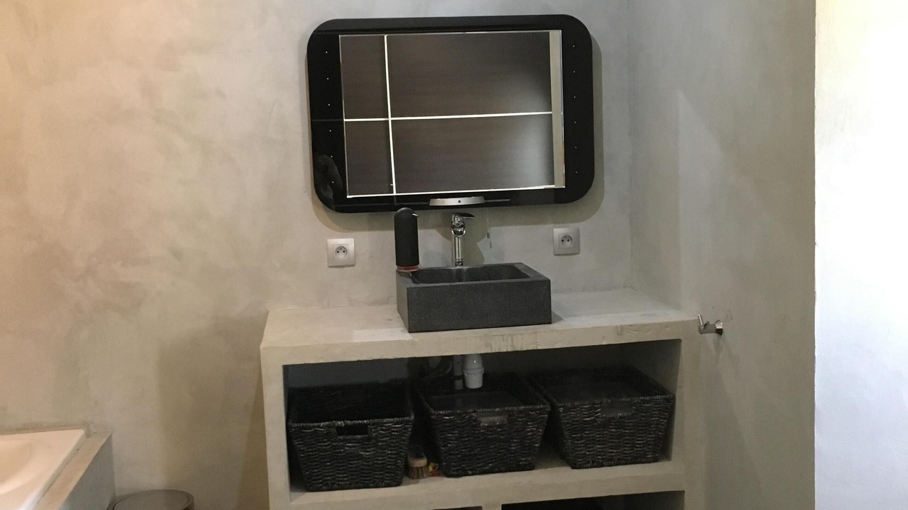 Photo of Bathroom in Velleron