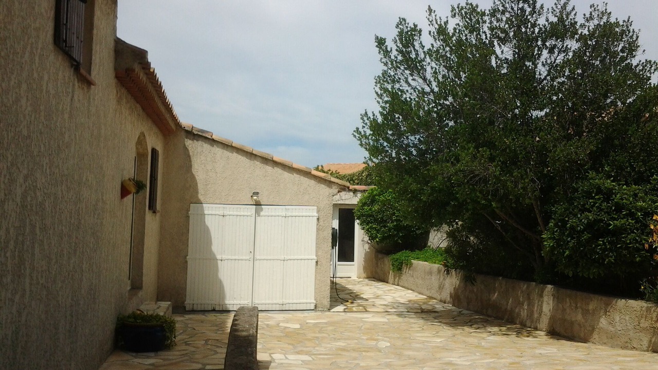 Photo of Outdoor in Ensues-la-Redonne
