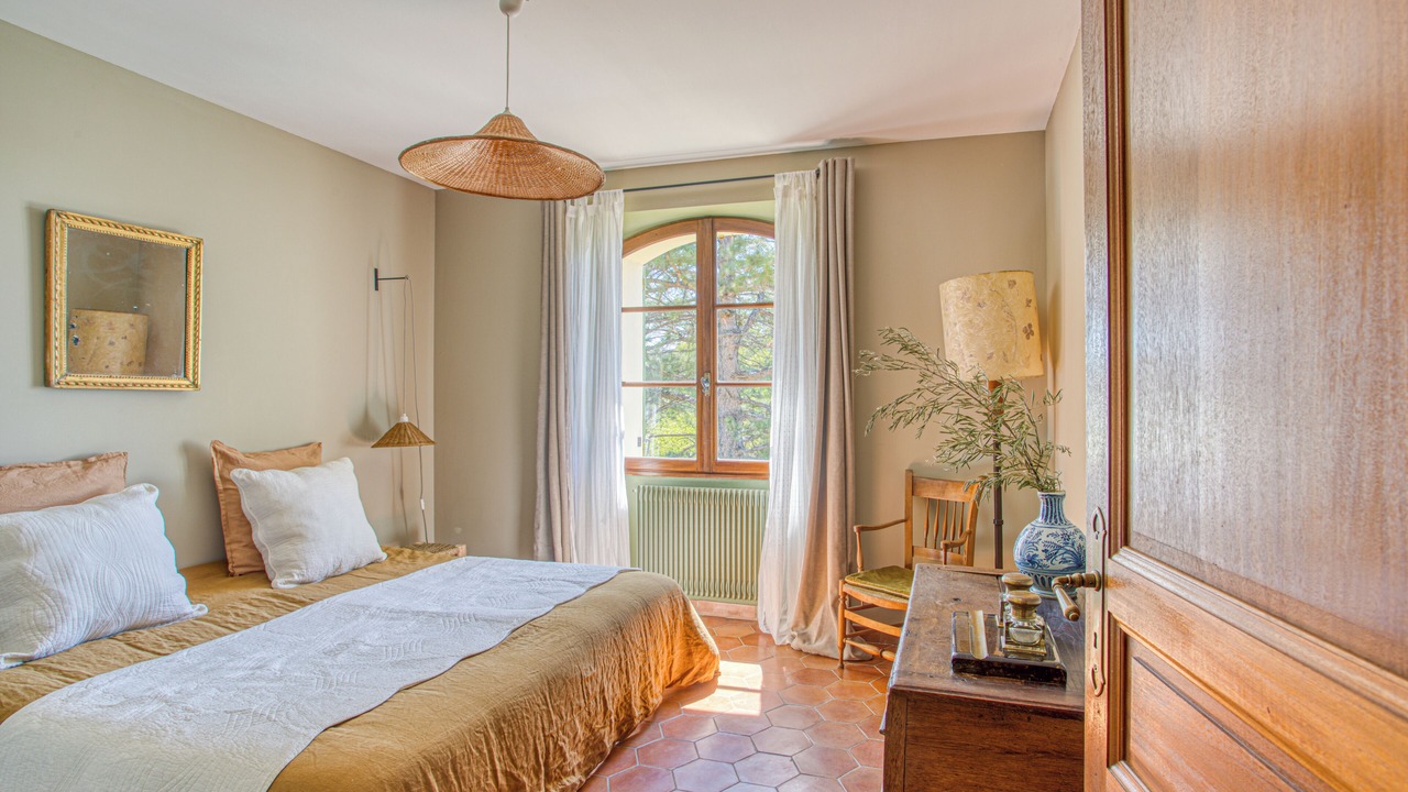 Photo of Bedroom in Mormoiron