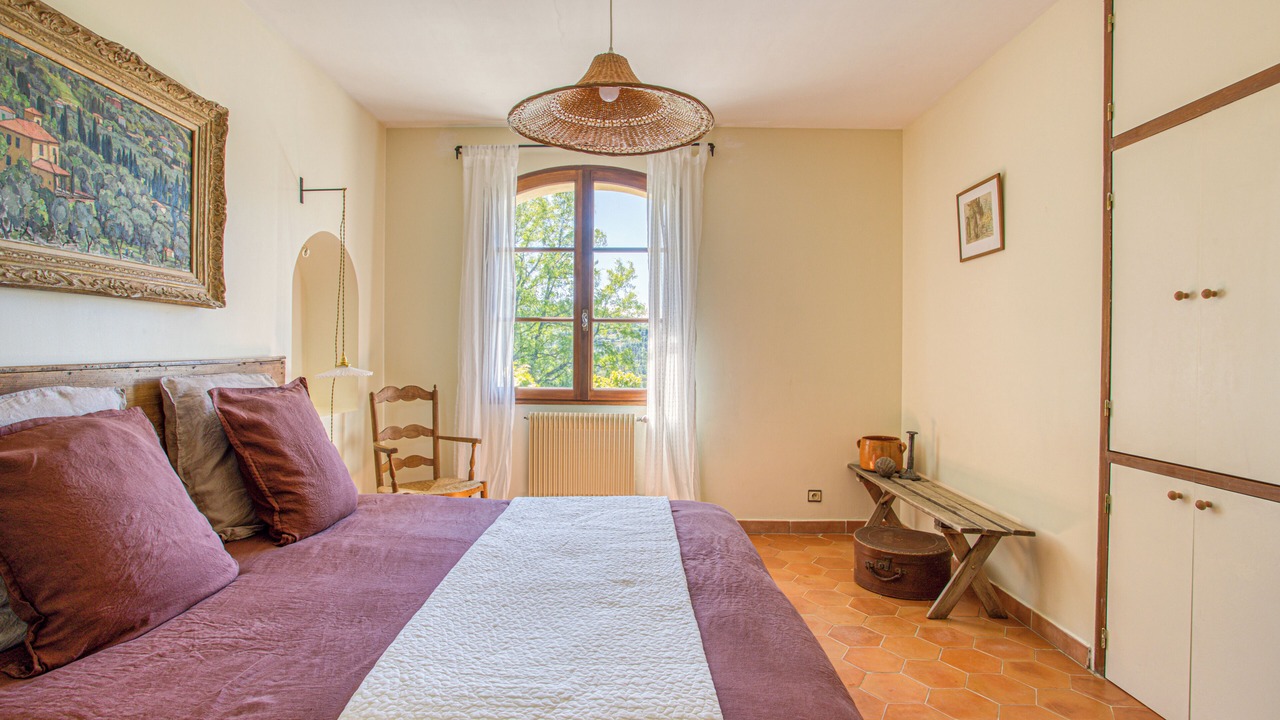 Photo of Bedroom in Mormoiron