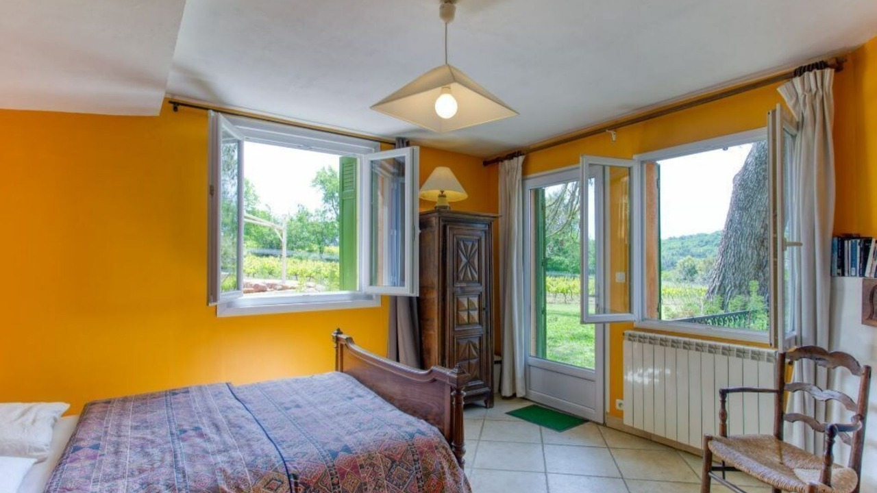 Photo of Bedroom in Mormoiron