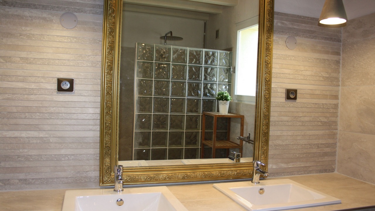 Photo of Bathroom in Mollans-sur-Ouveze
