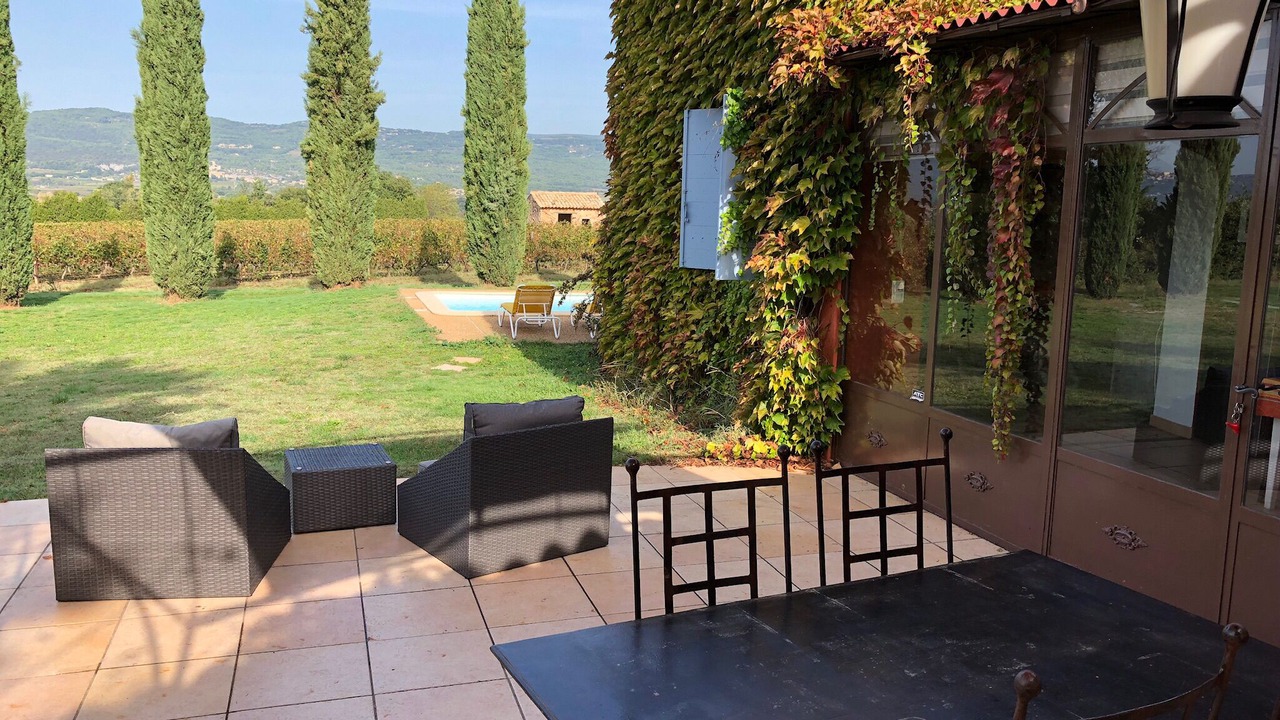Photo of Patio Balcony in Roussillon