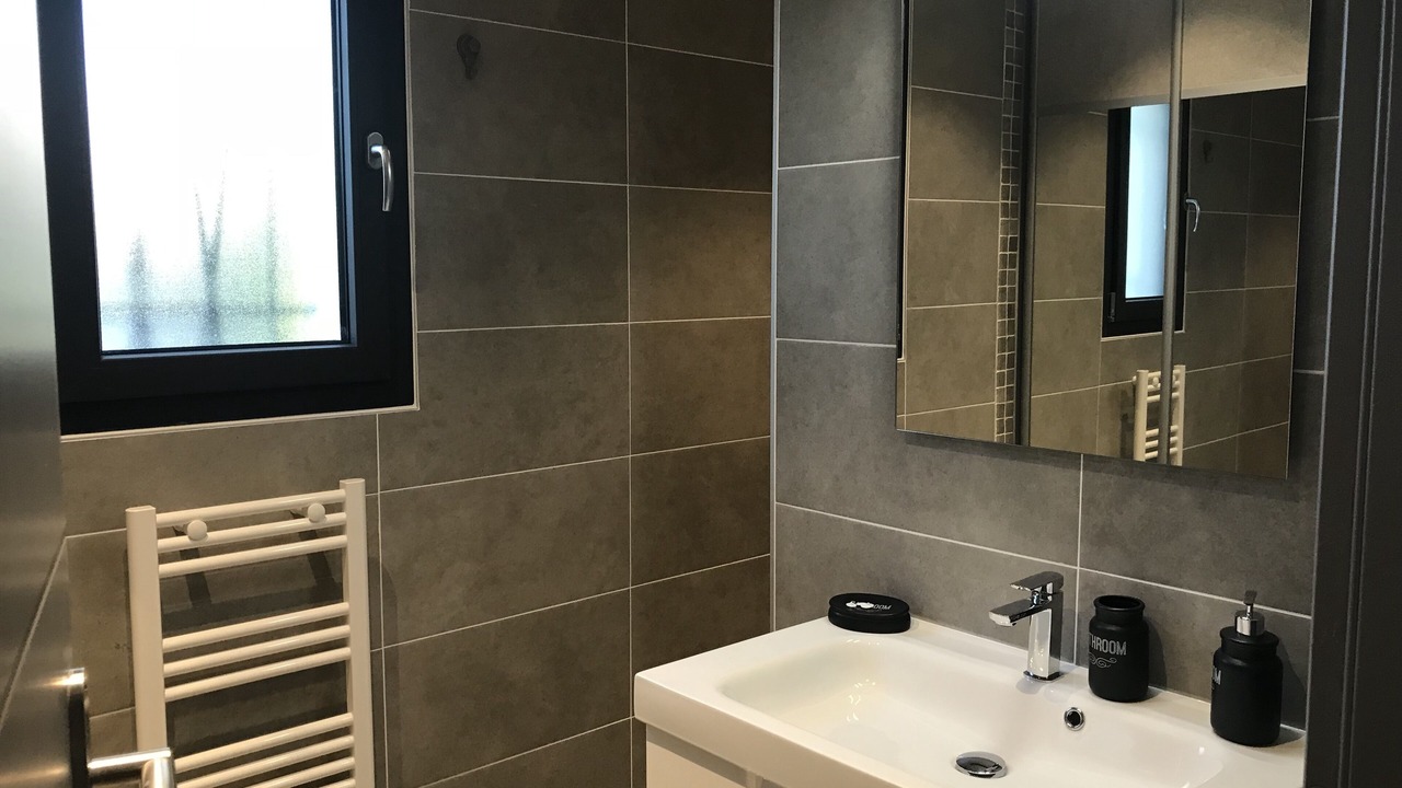 Photo of Bathroom in Velleron