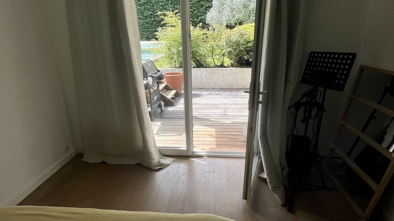 Photo of Bedroom in Eguilles