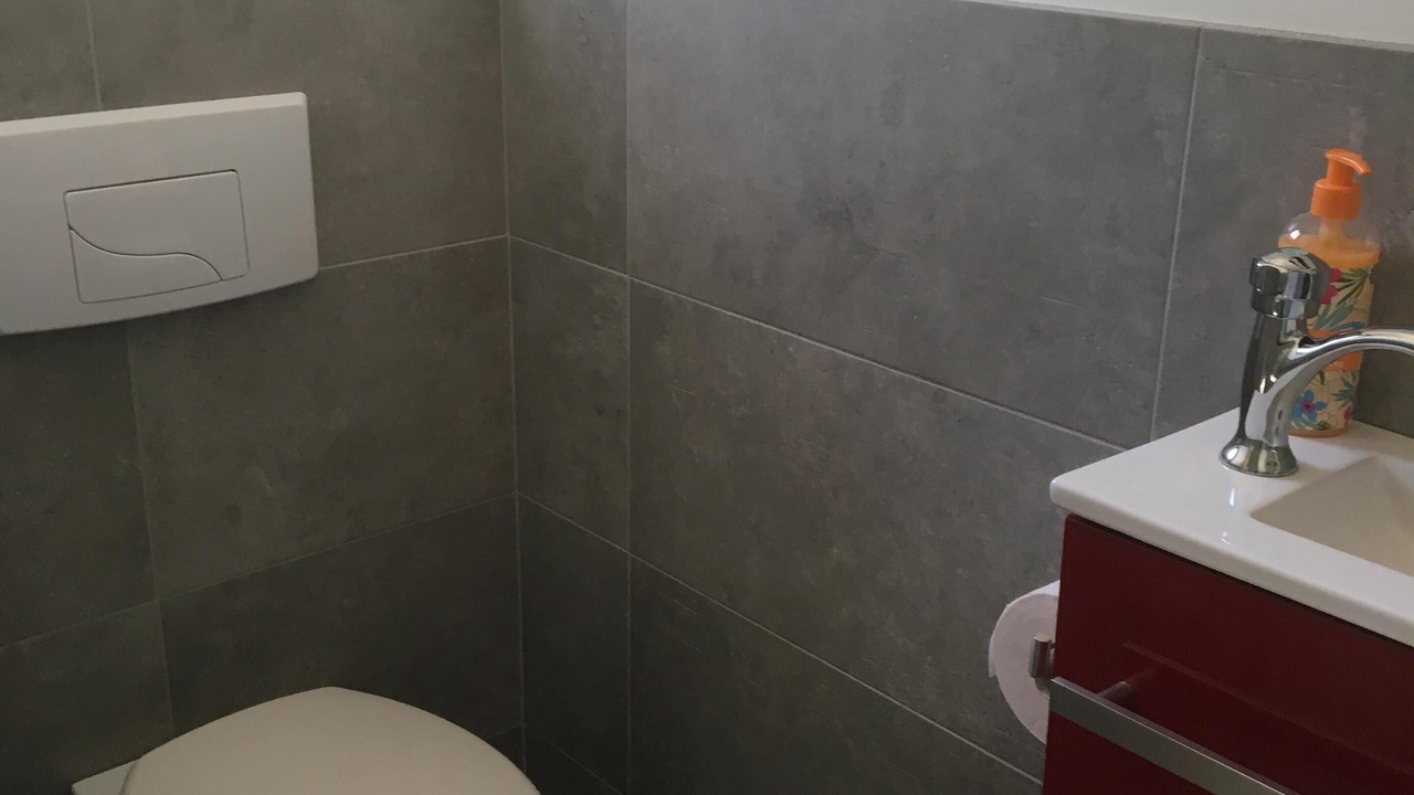 Photo of Bathroom in Ollioules