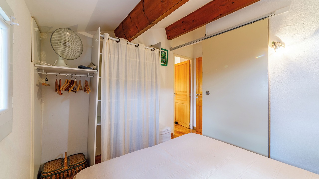 Photo of Bedroom in Le Lavandou