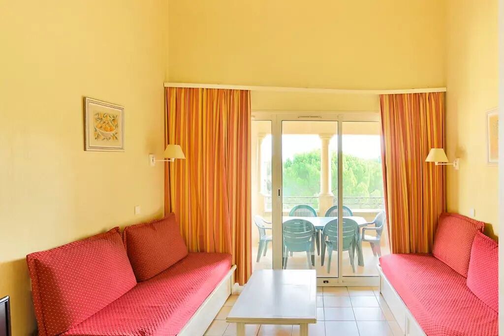Photo of Livingroom in Pont Royal