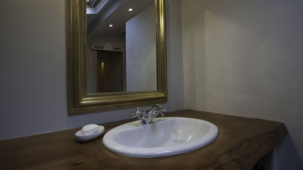 Photo of Bathroom in Saint-Leger-du-Ventoux