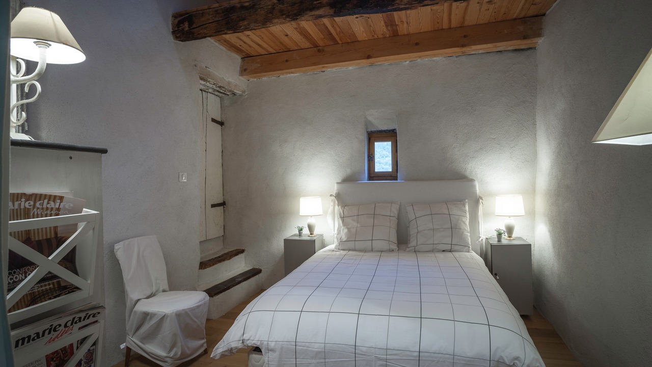 Photo of Bedroom in Saint-Leger-du-Ventoux