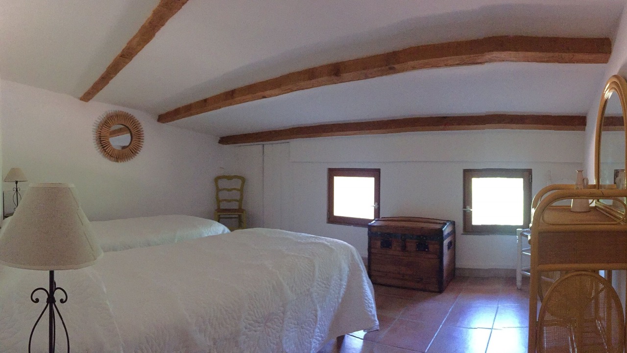 Photo of Bedroom in Aups