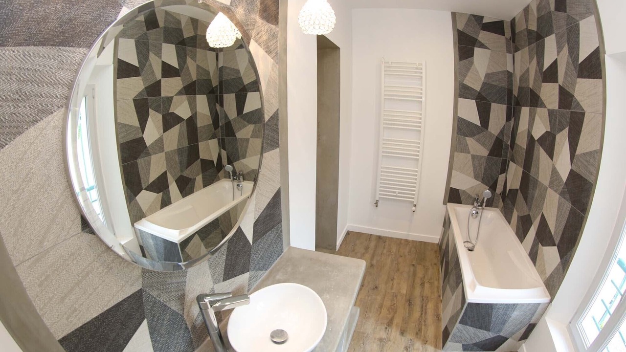 Photo of Bathroom in Cassis