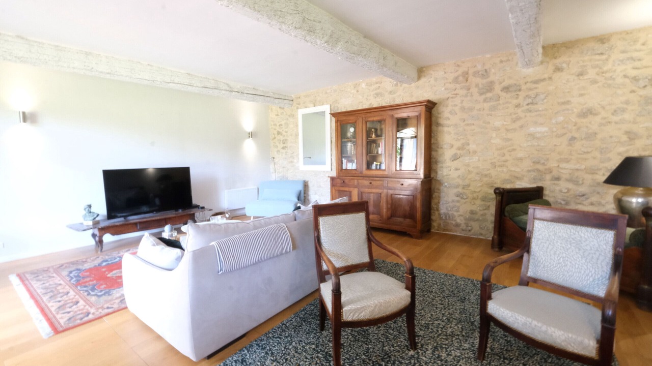 Photo of Livingroom in Caumont-sur-Durance