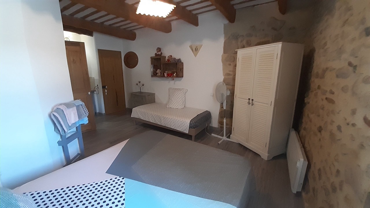 Photo of Bedroom in Courthezon