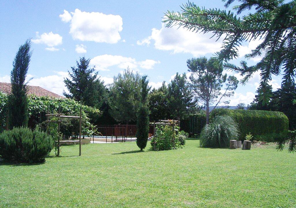 Photo of Outdoor in Velleron
