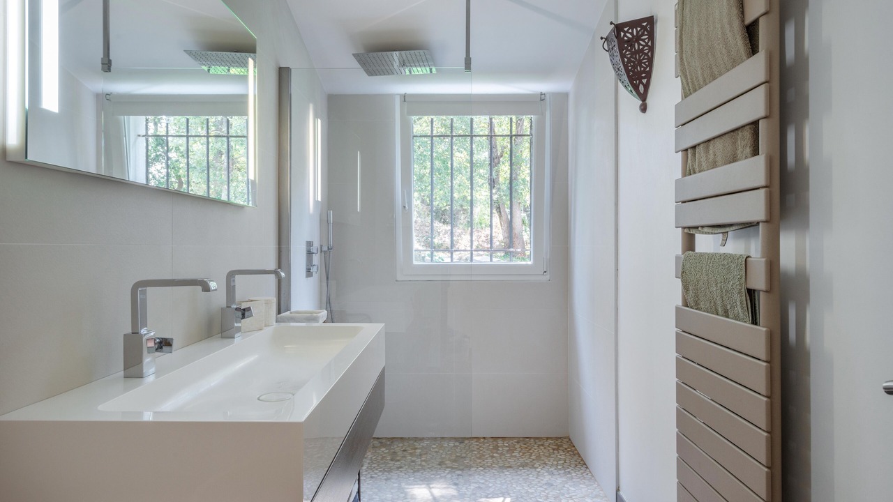 Photo of Bathroom in Pourrieres