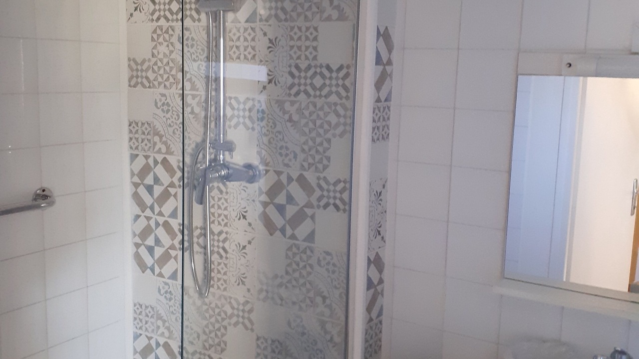Photo of Bathroom in Chateauneuf-de-Gadagne
