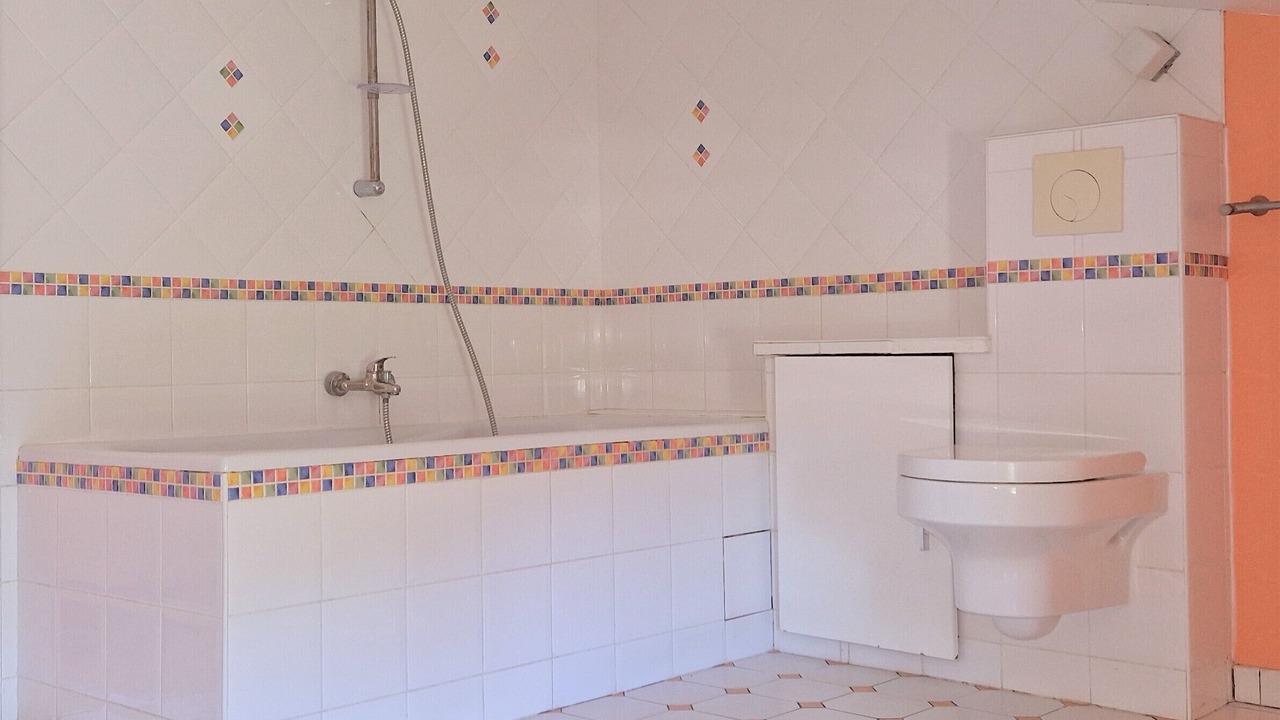 Photo of Bathroom in Cuers