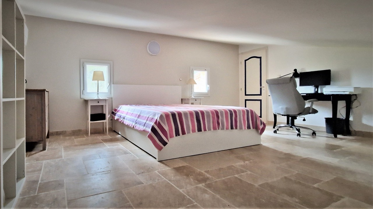 Photo of Bedroom in Cuers