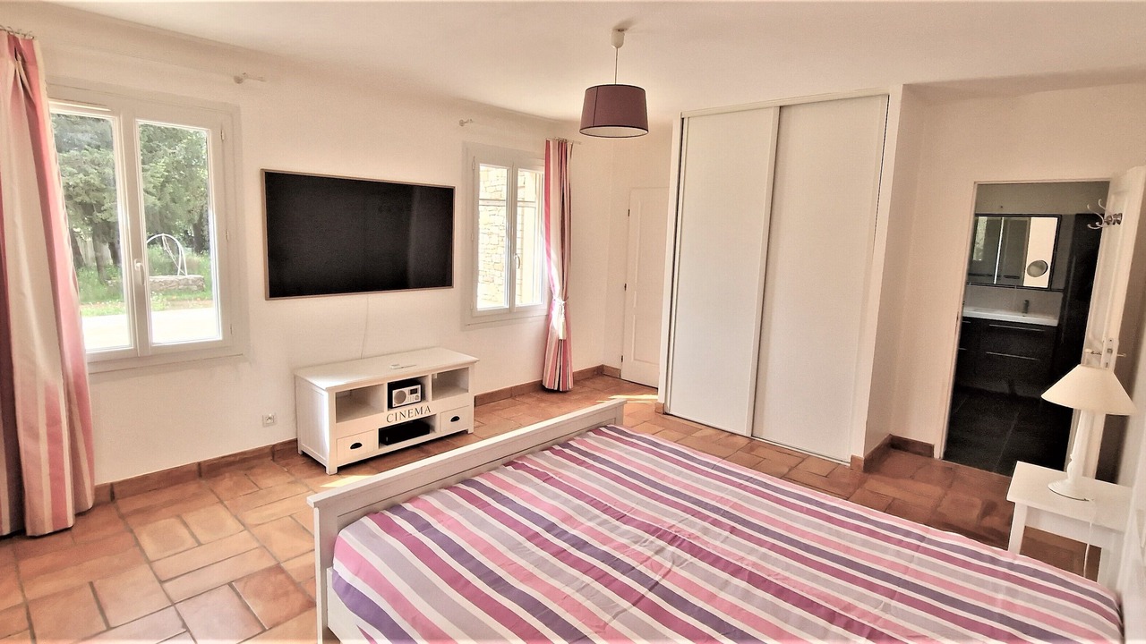 Photo of Bedroom in Cuers